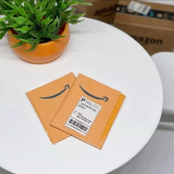 Dollhouse Miniature Amazon Shipping Box and Envelope, 1:12, Delivery Box - Picture 6 of 8